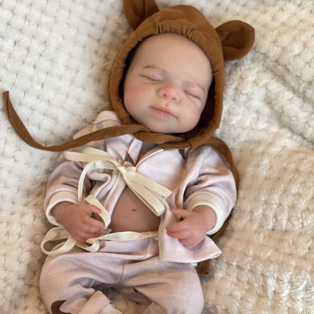 13 Inch Silicone Reborn Baby Doll Girl Soft Full Body Lifelike Realistic Mini Baby with Clothes