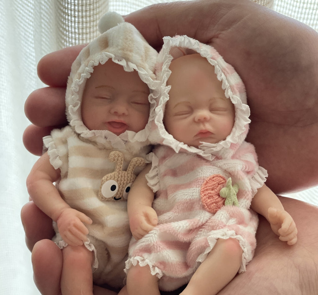 6 Inch Mini Full Body Silicone Baby Doll Lifelike Realistic Reborn Baby Girl with Accessories