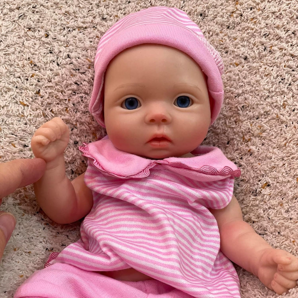 10 Inch Silicone Baby Doll Girl Realistic Soft Full Body Lifelike Reborn Baby Doll with Accessories