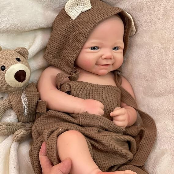 18 Inch Full Body Silicone Reborn Baby Doll Lifelike Handmade Weighted Newborn Baby Doll Set for Children