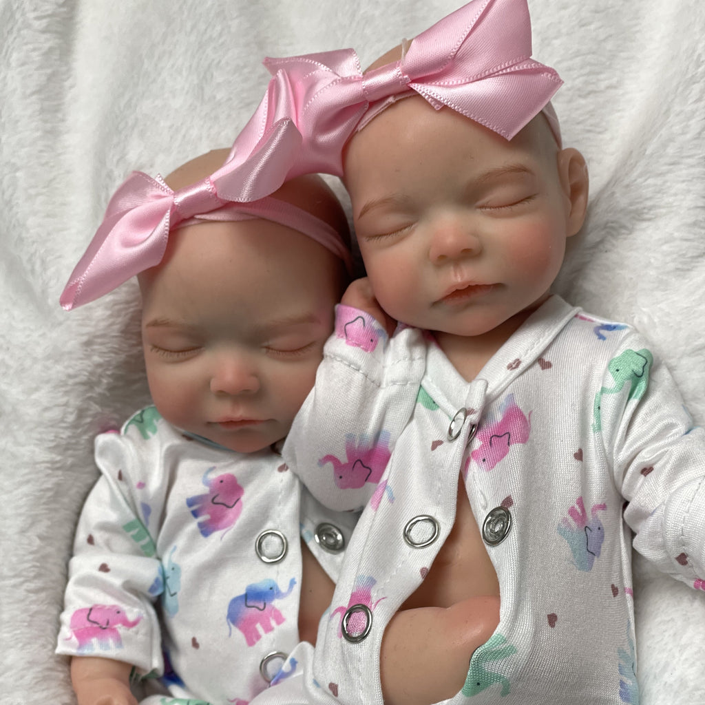 10 Inch Silicone Reborn Baby Doll Boy Soft Full Body Lifelike Realistic Mini Baby with Clothes