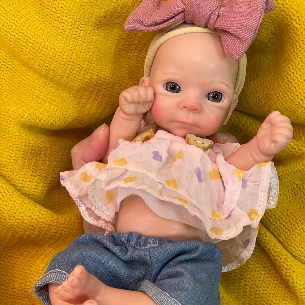 10 Inch Full Silicone Baby Doll Lifelike Reborn Realistic Mini Baby Full Body Soft Silicone with Accessories Set